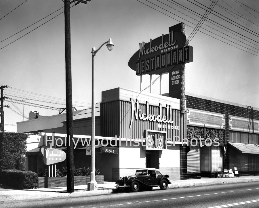 Nickodell Melrose Restaurant 1954 WM.jpg